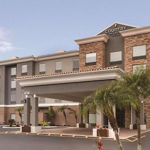 Country Inn & Suites By Radisson, Tampa Airport East-Rj Stadium